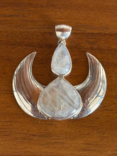 Luna Moonstone Silver pendant