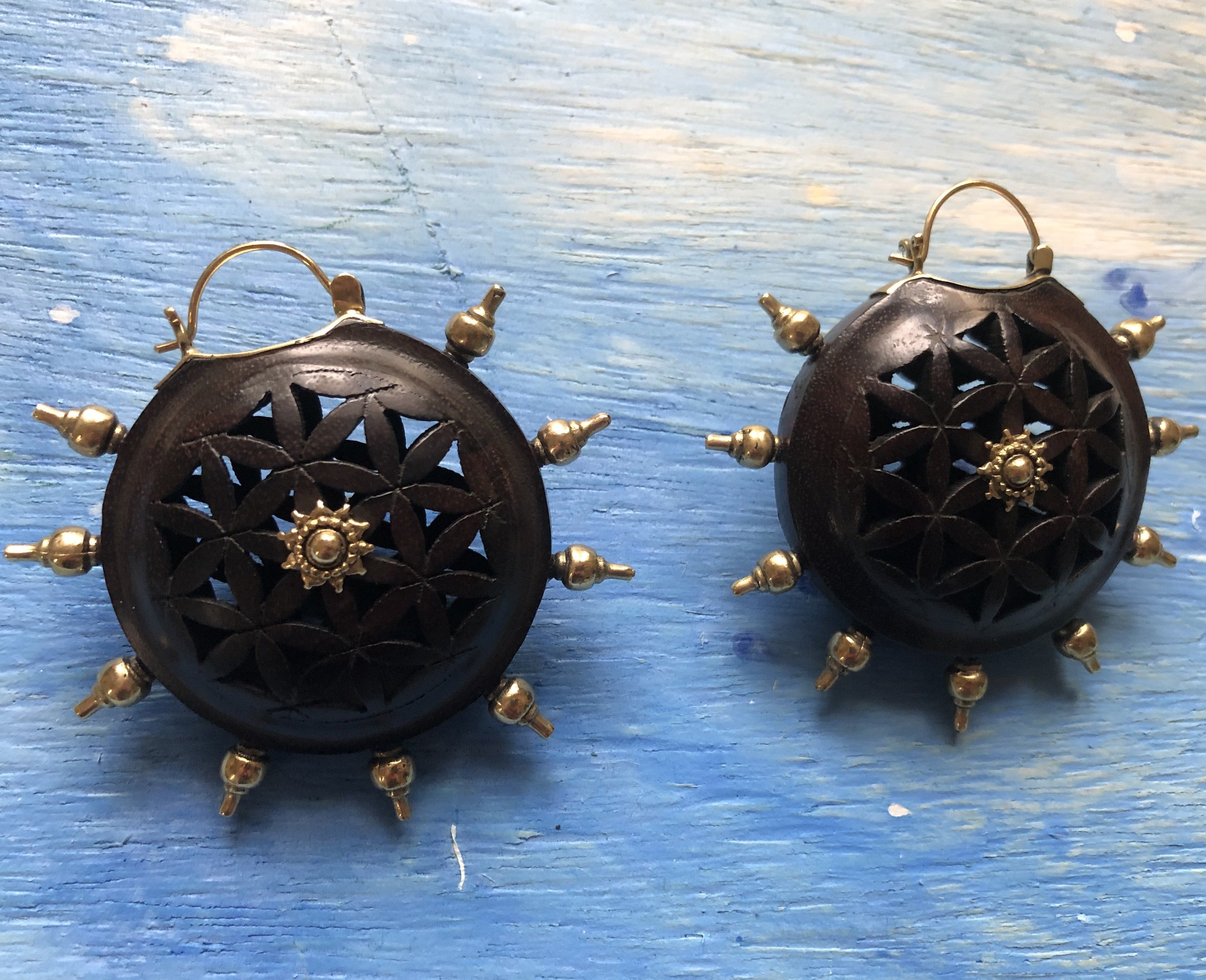 Flower of life Wood Earrings/ Weights
